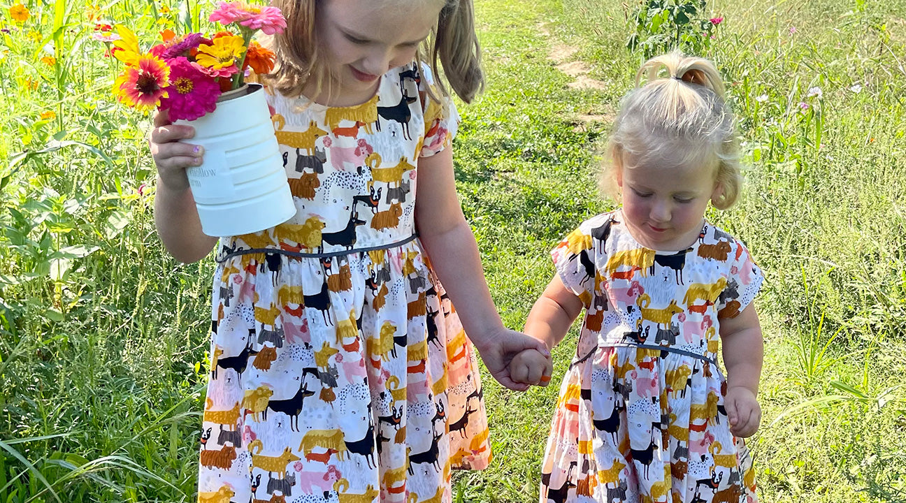 Fall Flock Stars - Meet Sisters Zoey & Phoebe