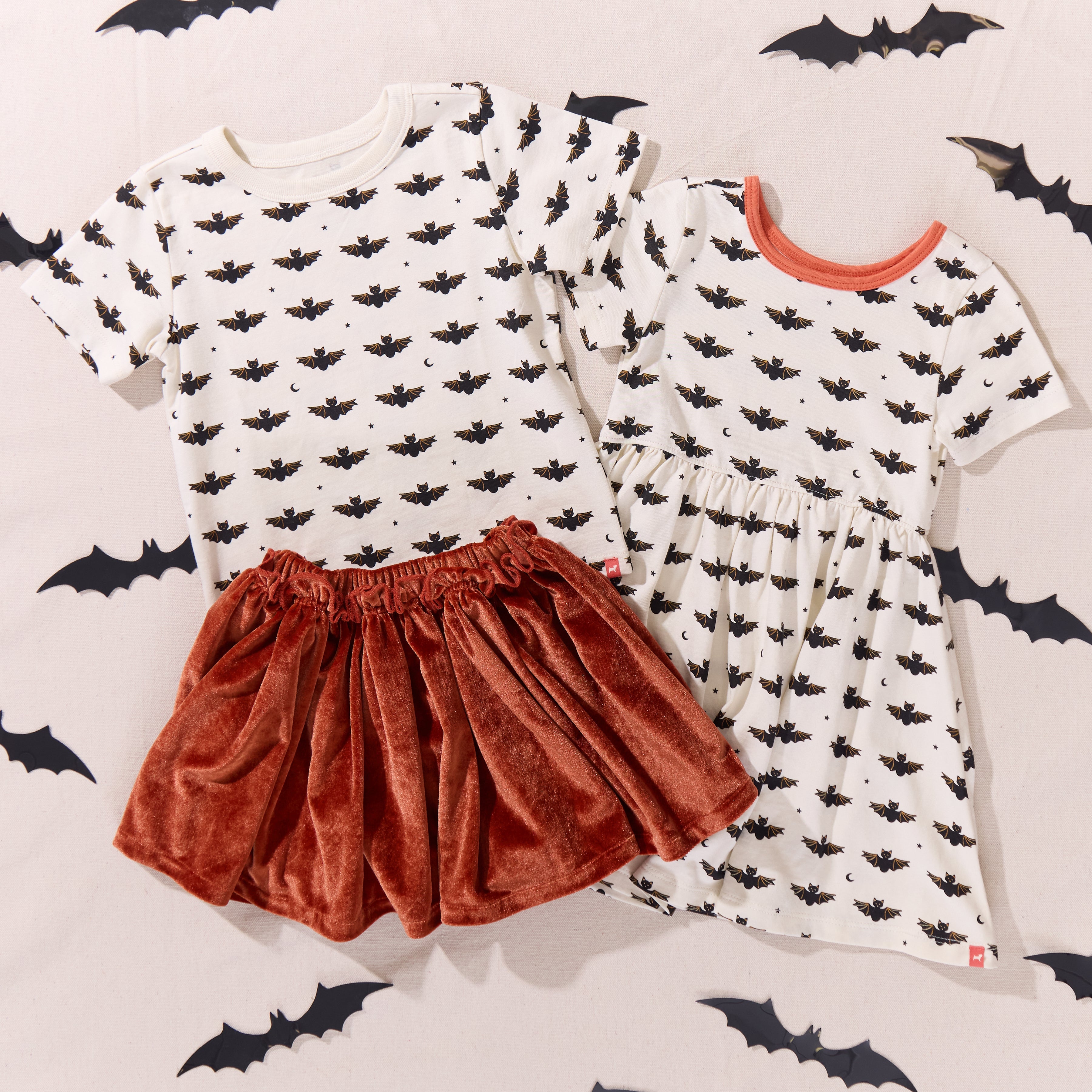 Adventure T-Shirt - Halloween Bats | Pink Chicken