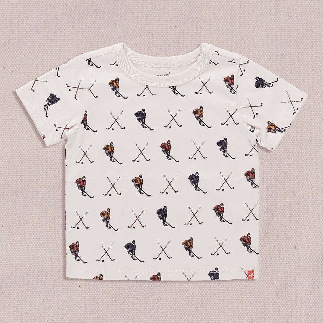 Adventure T-Shirt - Hockey Players | Pink Chicken