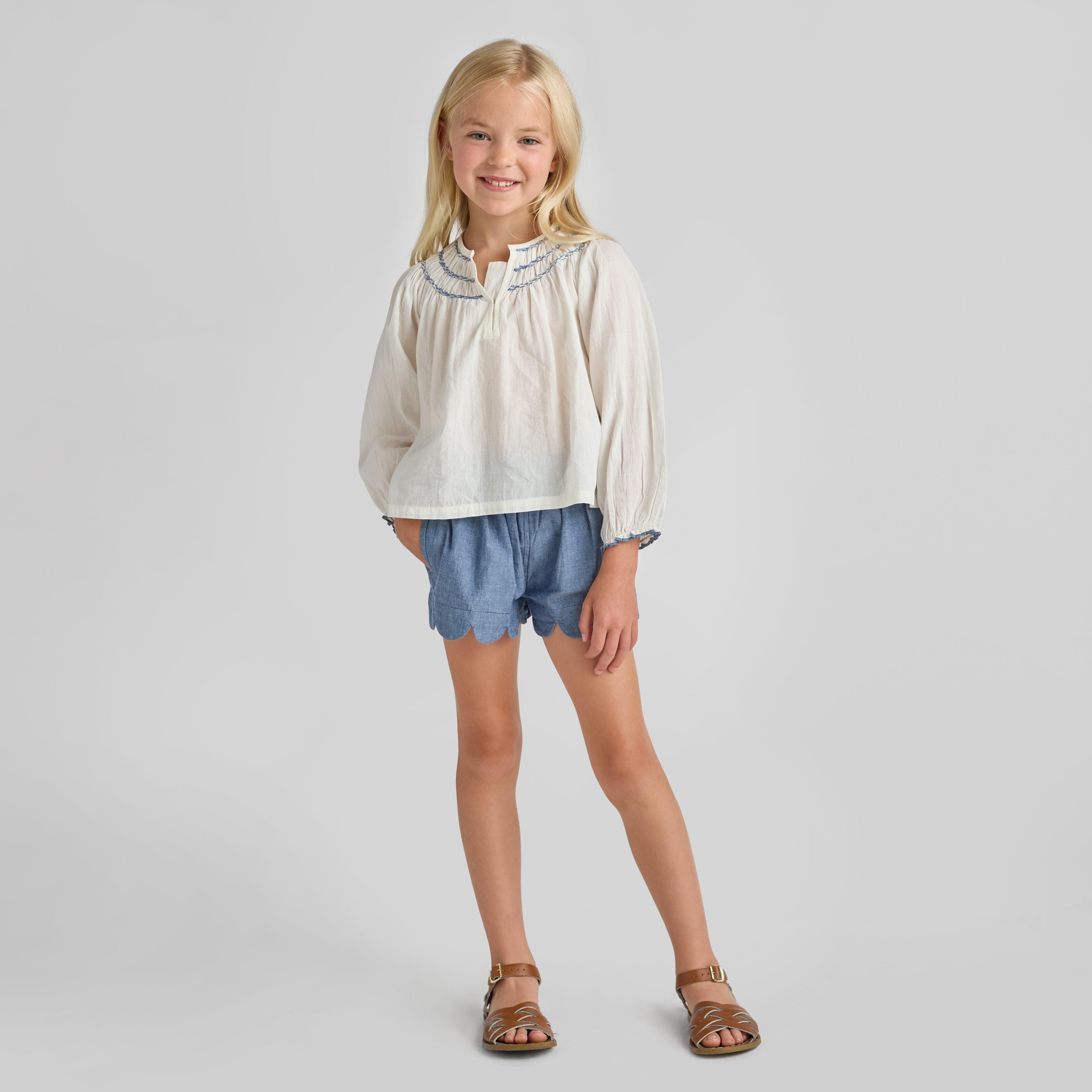 Girls Scallop Short - Chambray – Pink Chicken