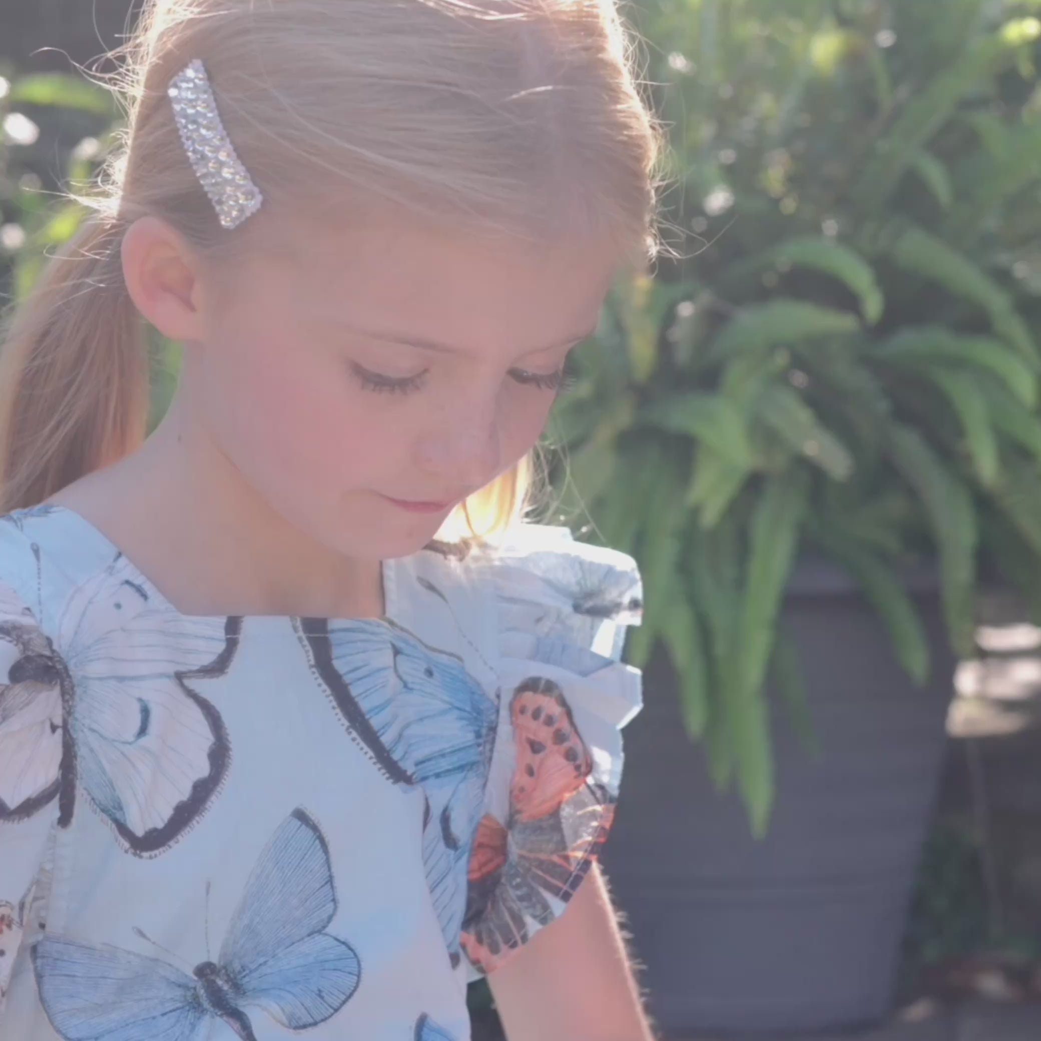Girls Ingrid Top - Blue Vintage Butterflies – Pink Chicken